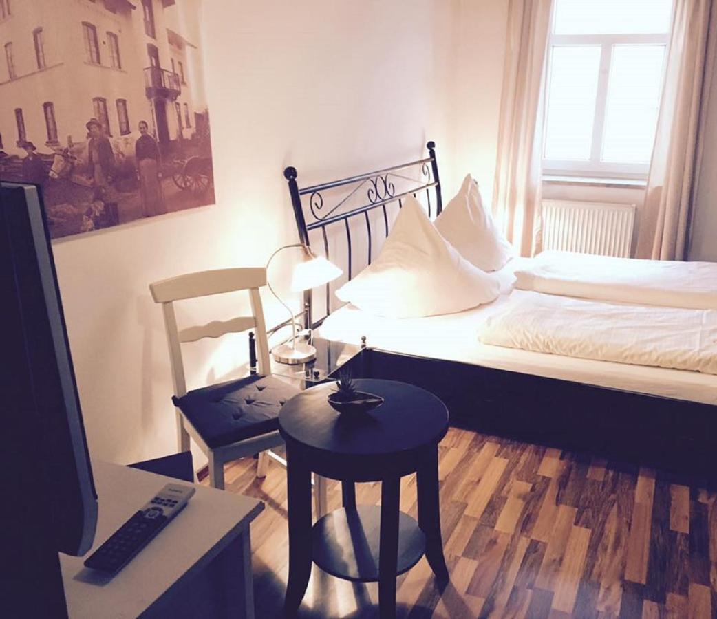 Dorfschaenke Deggendorf Hotel & Apartmenthaus & Biergarten, E-Bike-Verleih Kostenlos Esterno foto