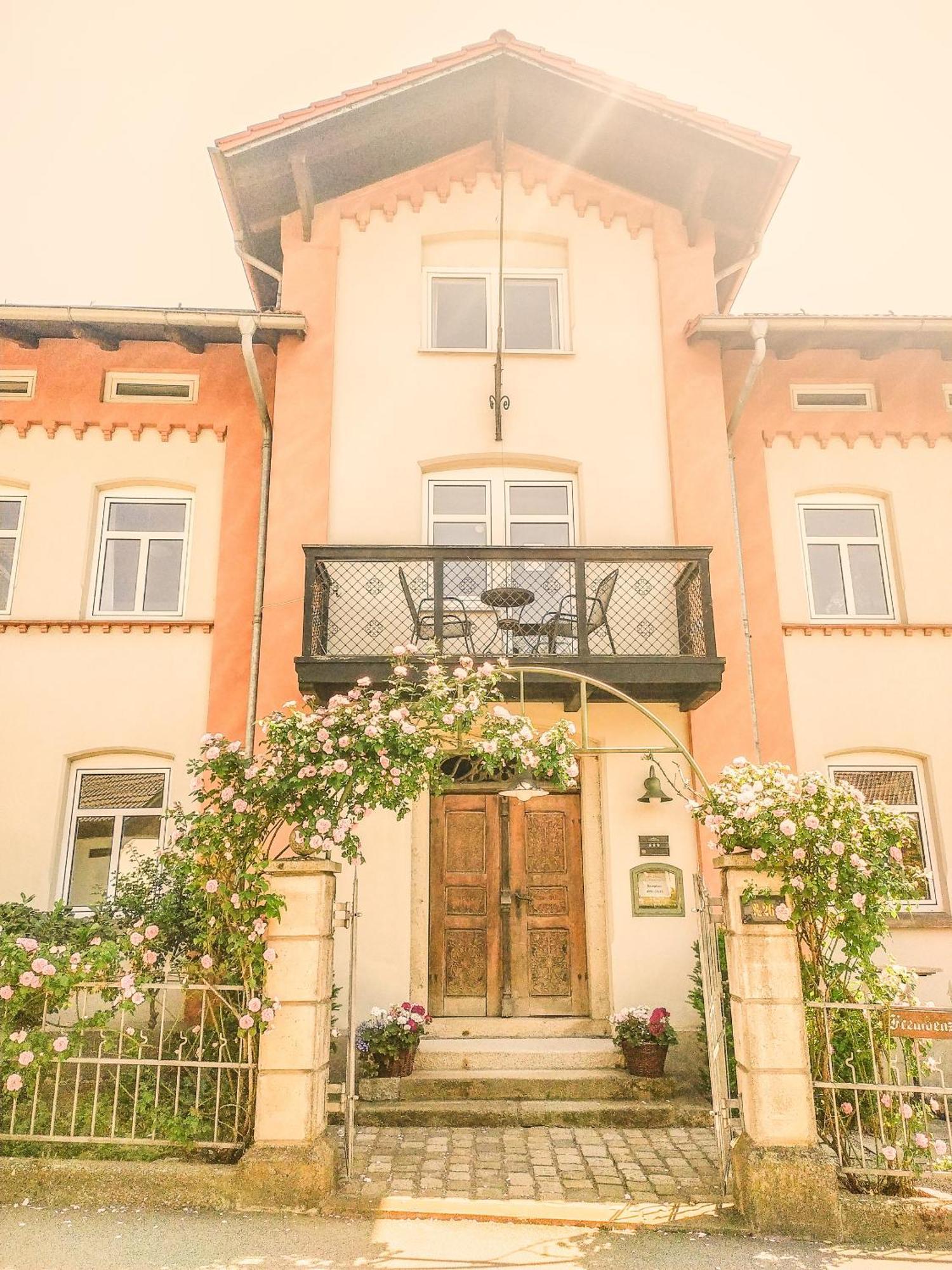 Dorfschaenke Deggendorf Hotel & Apartmenthaus & Biergarten, E-Bike-Verleih Kostenlos Esterno foto